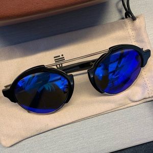 Illesteva Milan III Round Sunglasses